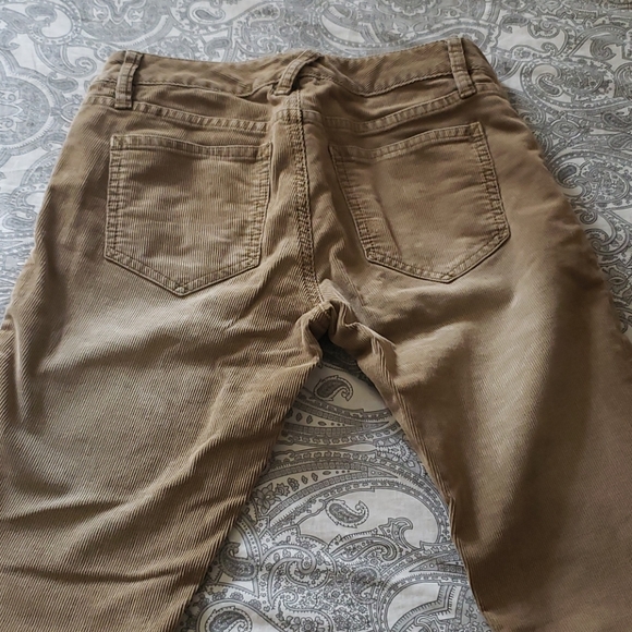 jeans - Picture 2 of 3